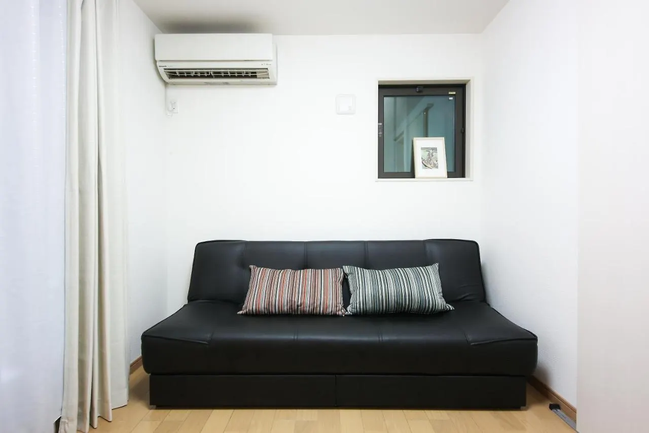 Apartment 梅開軒・目黒川第一 Japan